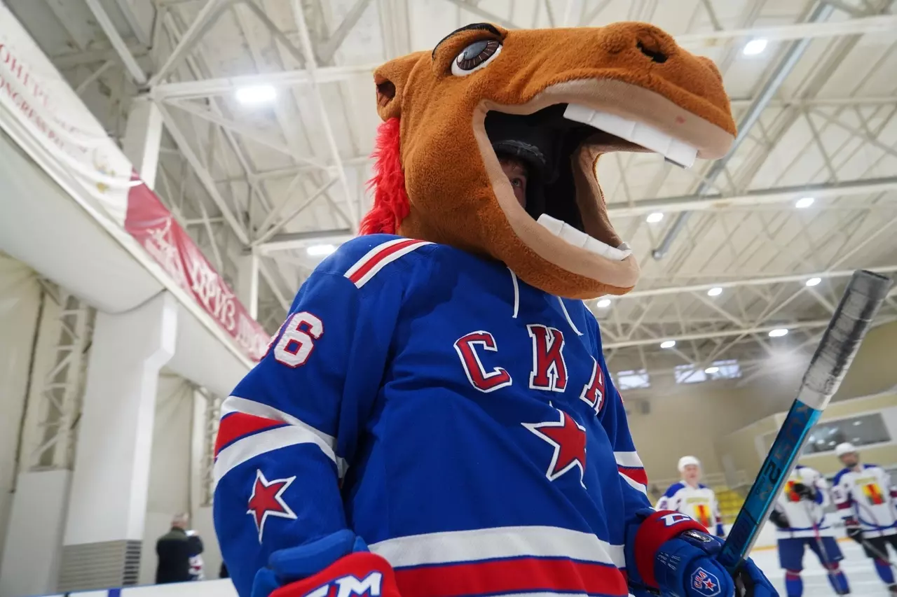 С Днем рождения, Конь-Огонь!