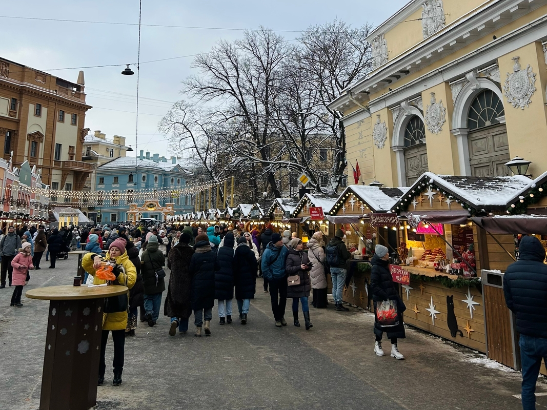 Рождественская ярмарка ждёт петербуржцев и гостей города с 13 декабря