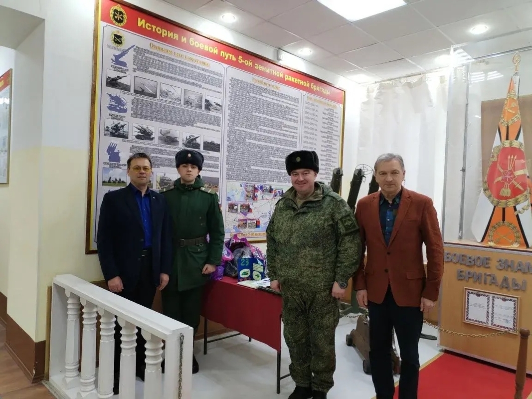 Депутат Михаил Барышников присоединился к акции «Тепло для героя»