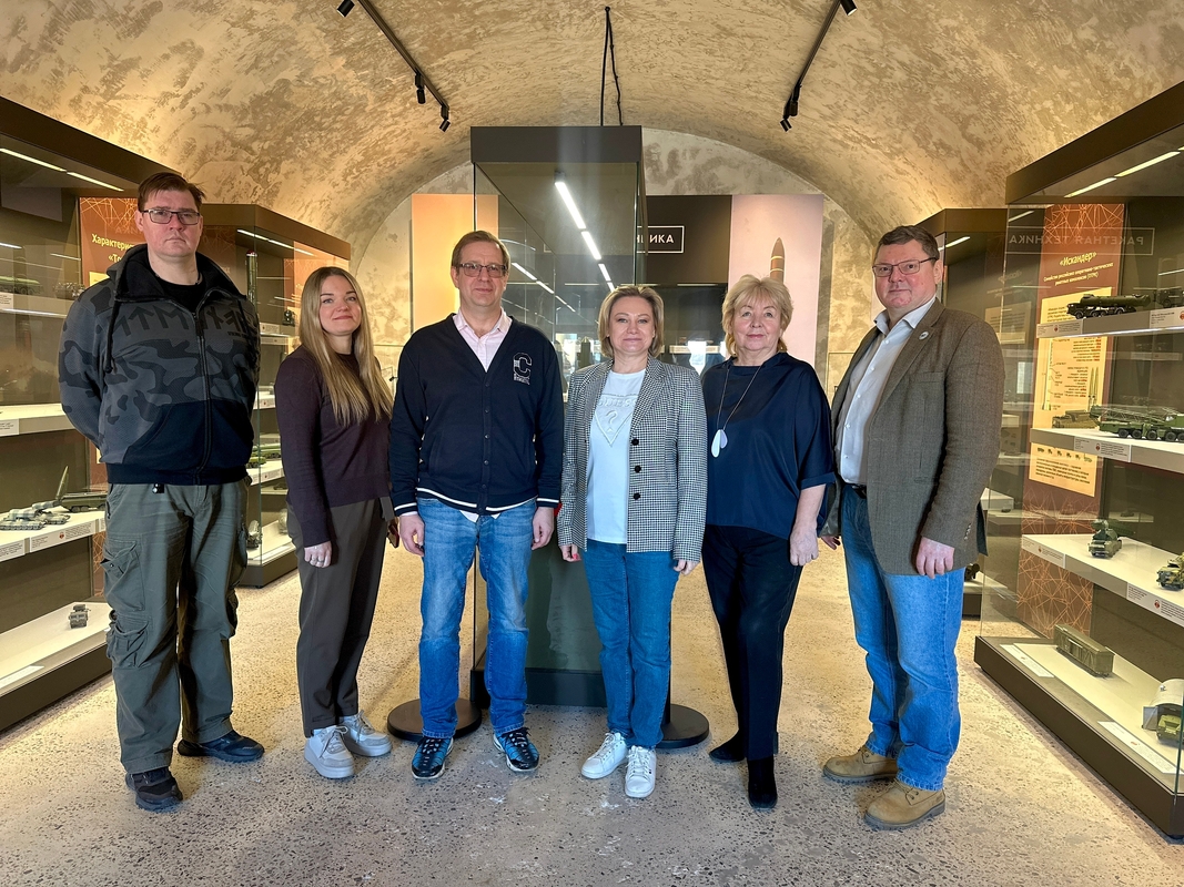 Музей военной миниатюры поразил гостей из Стрельны