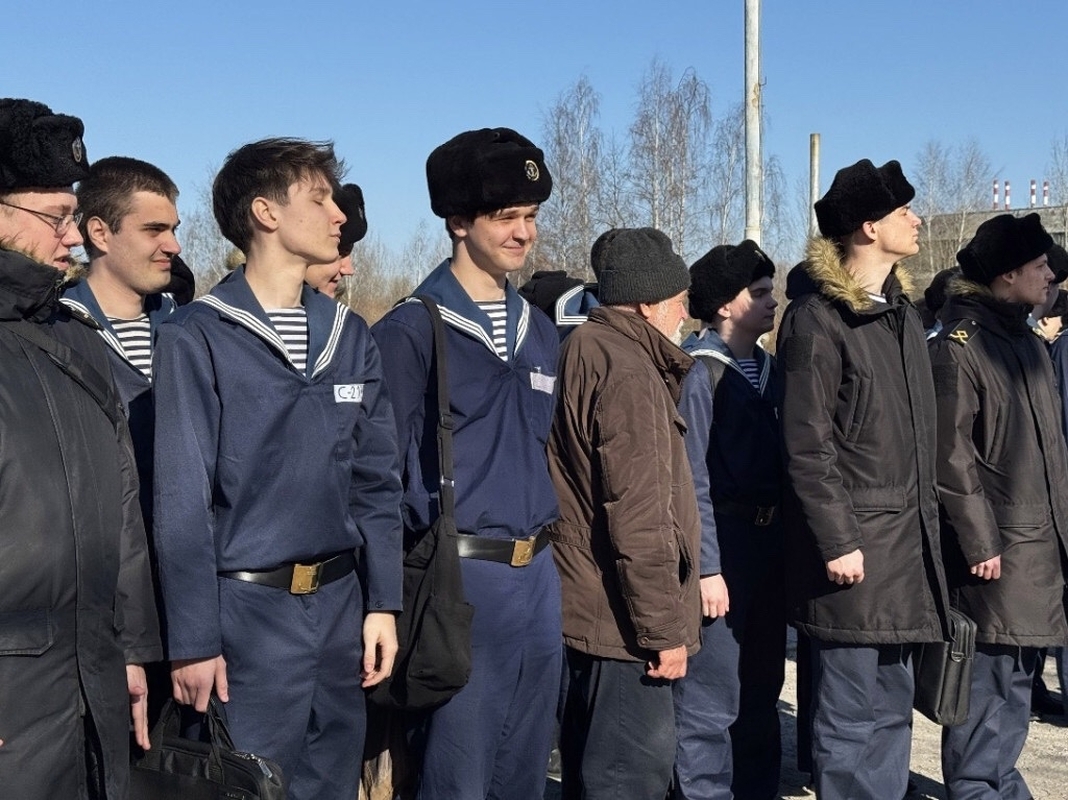 Учебная эвакуация «макаровцев» в стрельне прошла успешно