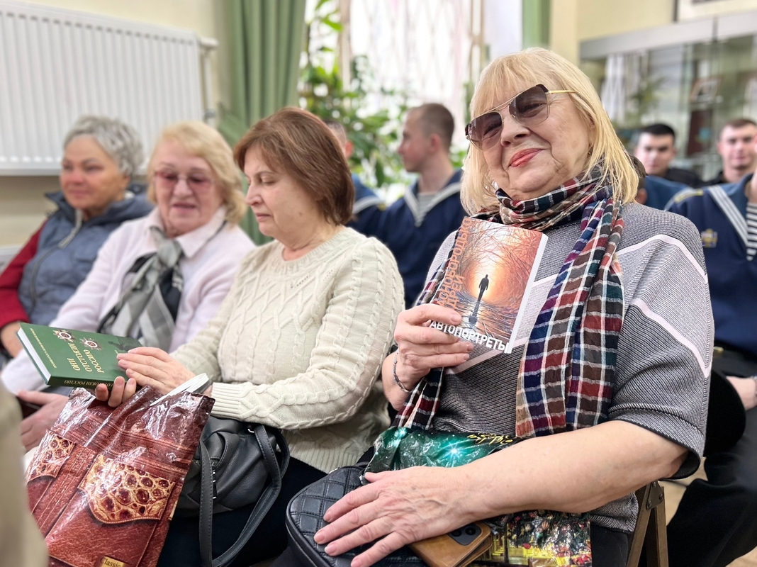 Человек множества талантов: встреча с поэтом Андреем Краснобородько