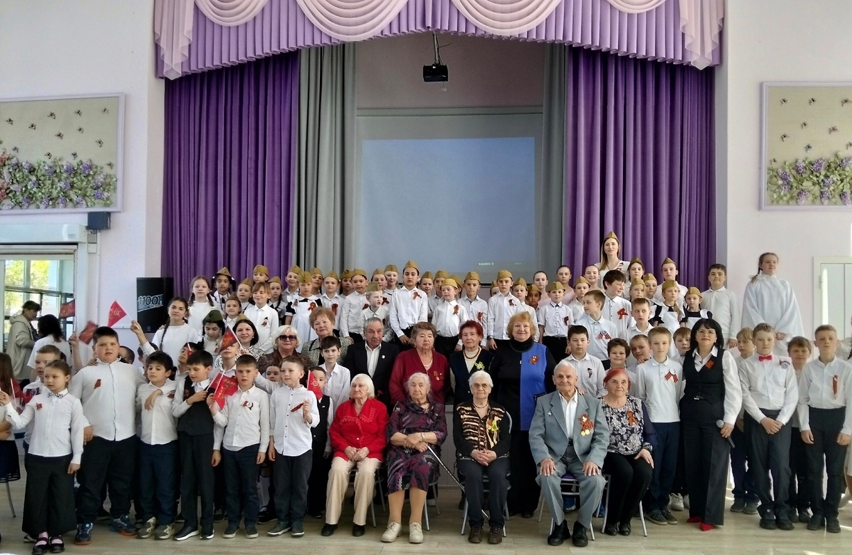 Cовет ветеранов благодарит юных стрельнинцев за память о подвиге предков