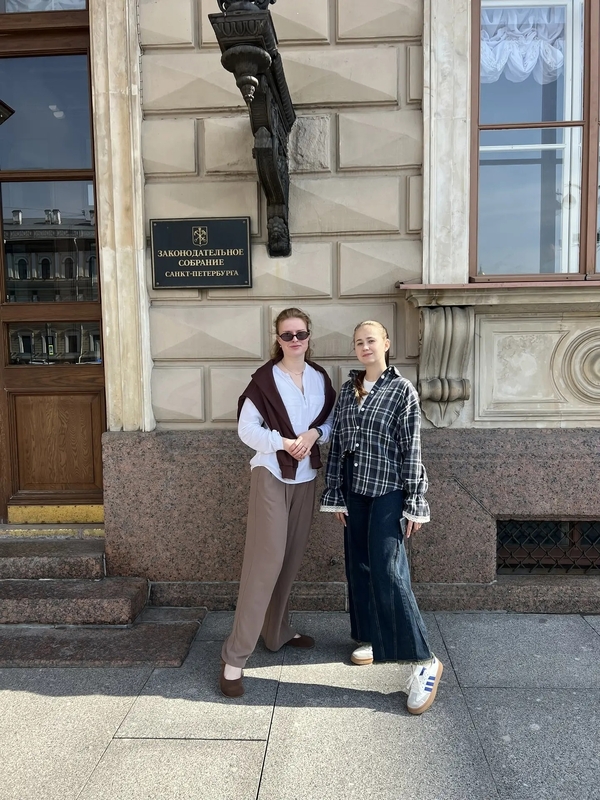 От диалога к действию