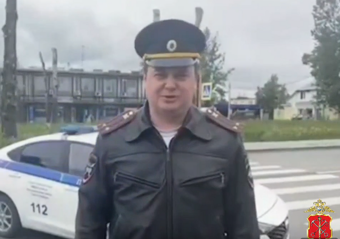 Полиция проводит проверку по факту смертельного ДТП в Стрельне