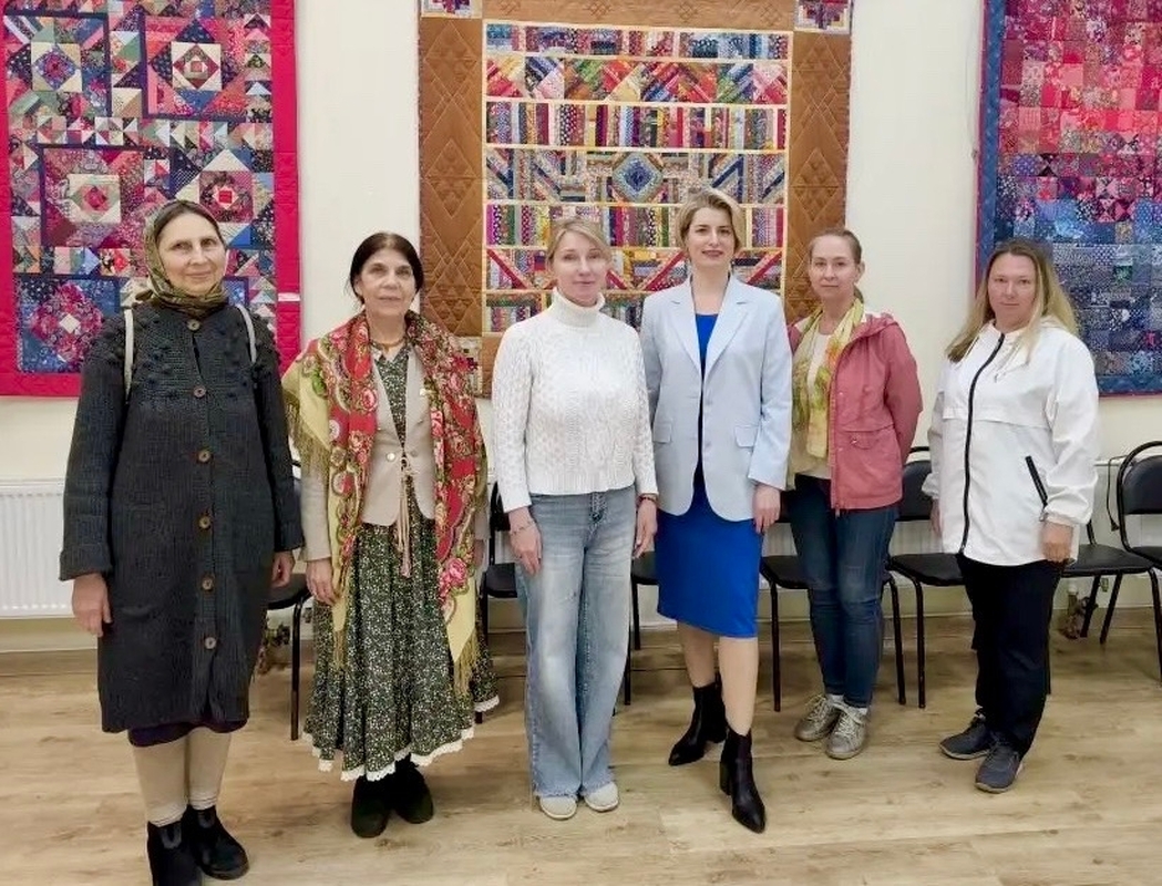 Стрельнинцы делились личными историями с психологом