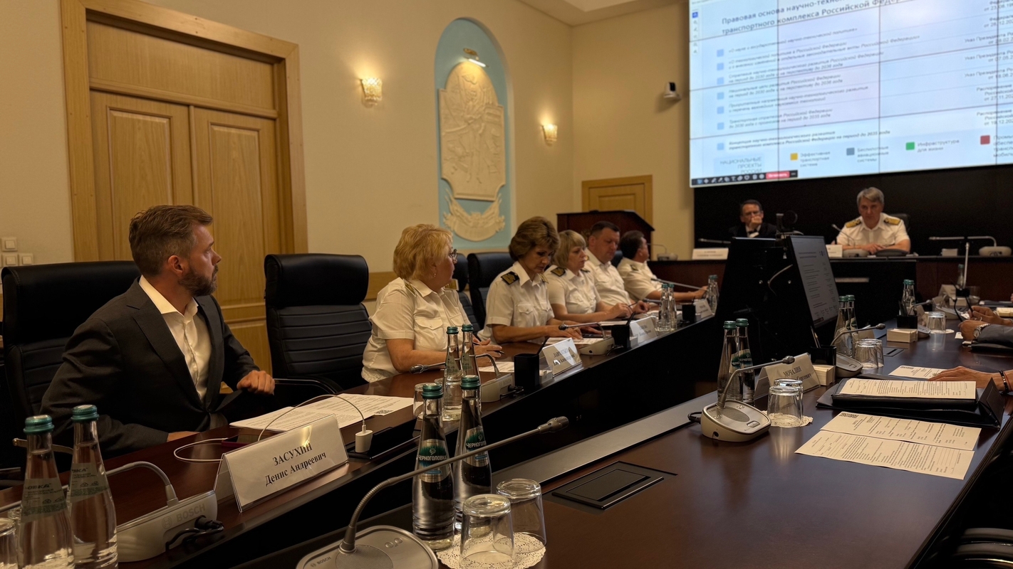 Обсуждается проект создания морского центра в Стрельне и Ломоносове