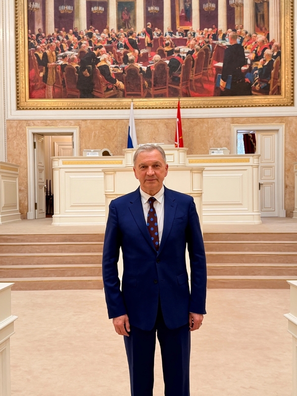 «Закон должен работать на человека» – уверен Михаил Барышников, депутат законодательного собрания Санкт-Петербурга
