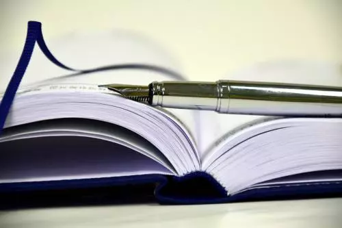 Презентация книги Шапи Казиева «Расул Гамзатов»