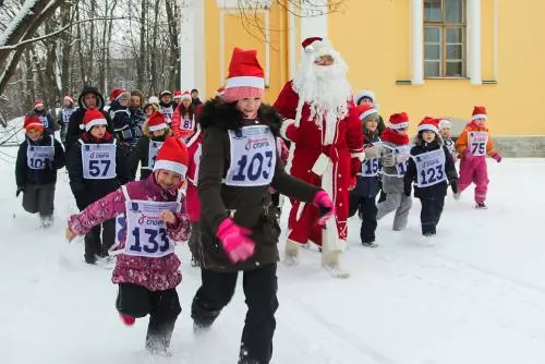 Забег дедов морозов