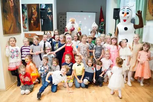 Мартышка и Тигрёнок в галерее Львовского дворца