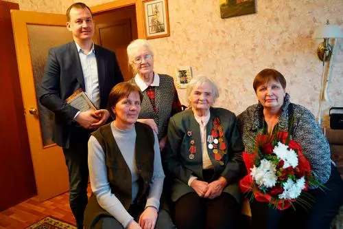 В гостях у стрельнинцев. День рождения у Сибилевой Надежды Ивановны