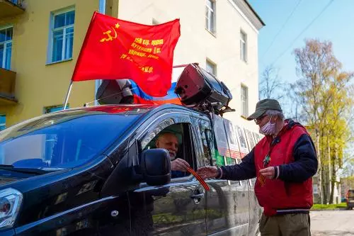 С 75-летием Победы, Стрельна!