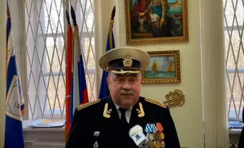 С Днем рождения Балтийского флота