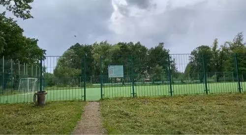 Профилактические мероприятия МО посёлок Стрельна на спортивной площадке