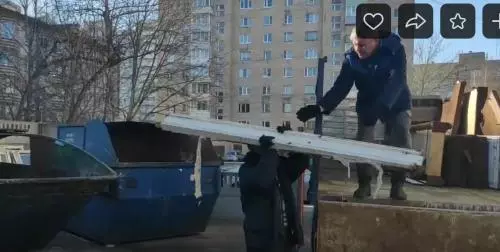 Уборка контейнерных площадок в Стрельне