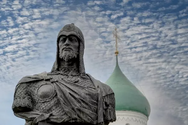 С днём памяти Святого Александра Невского поздравляет настоятель стрельнинского храма иерей Кирилл Дашевский