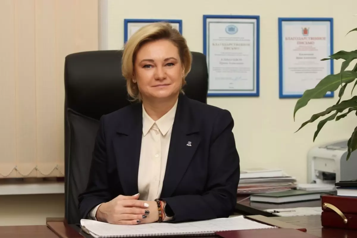 Глава администрации Ирина Климачёва поздравляет с Днём города