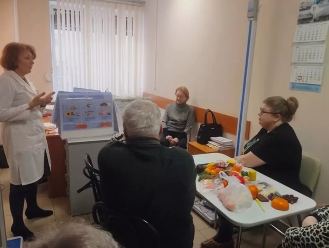 Поликлиника № 122 проводит школу сахарного диабета второго типа