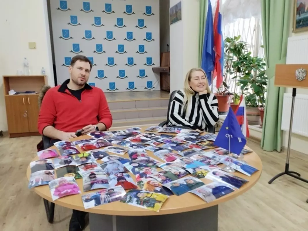 Новогодние фото от депутатов