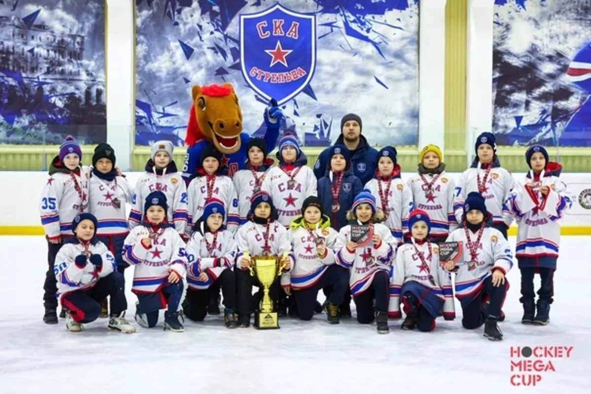 «СКА-Стрельна» выиграла турнир MEGA CUP