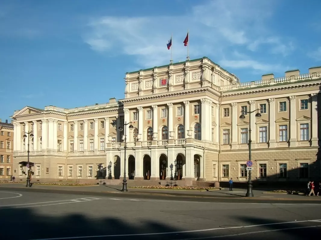 Мгновения истории: последний день Ленсовета