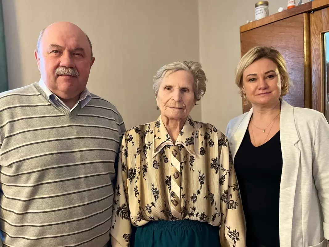 Жительнице Стрельны Екатерине Алексеевне Богдановой исполнилось 100 лет!