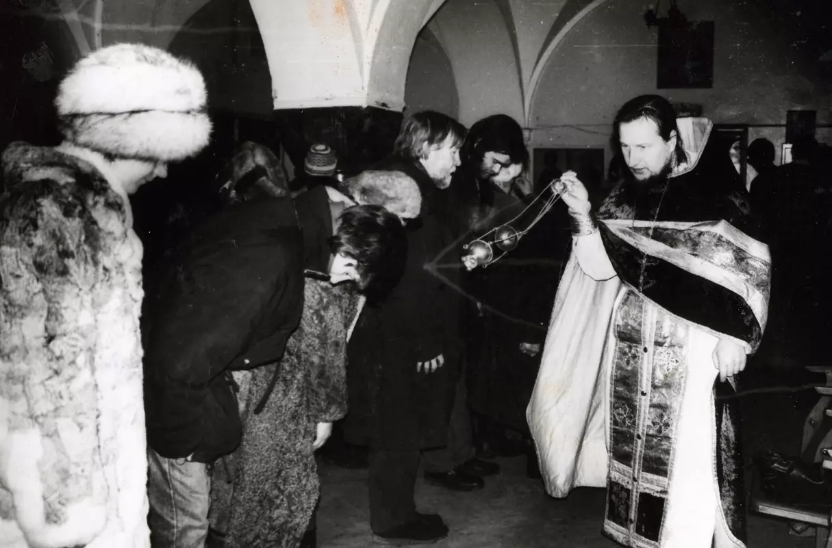 Стрельна православная: 30 лет с момента начала первой службы в возрождённой Троице-Сергиевой пустыни