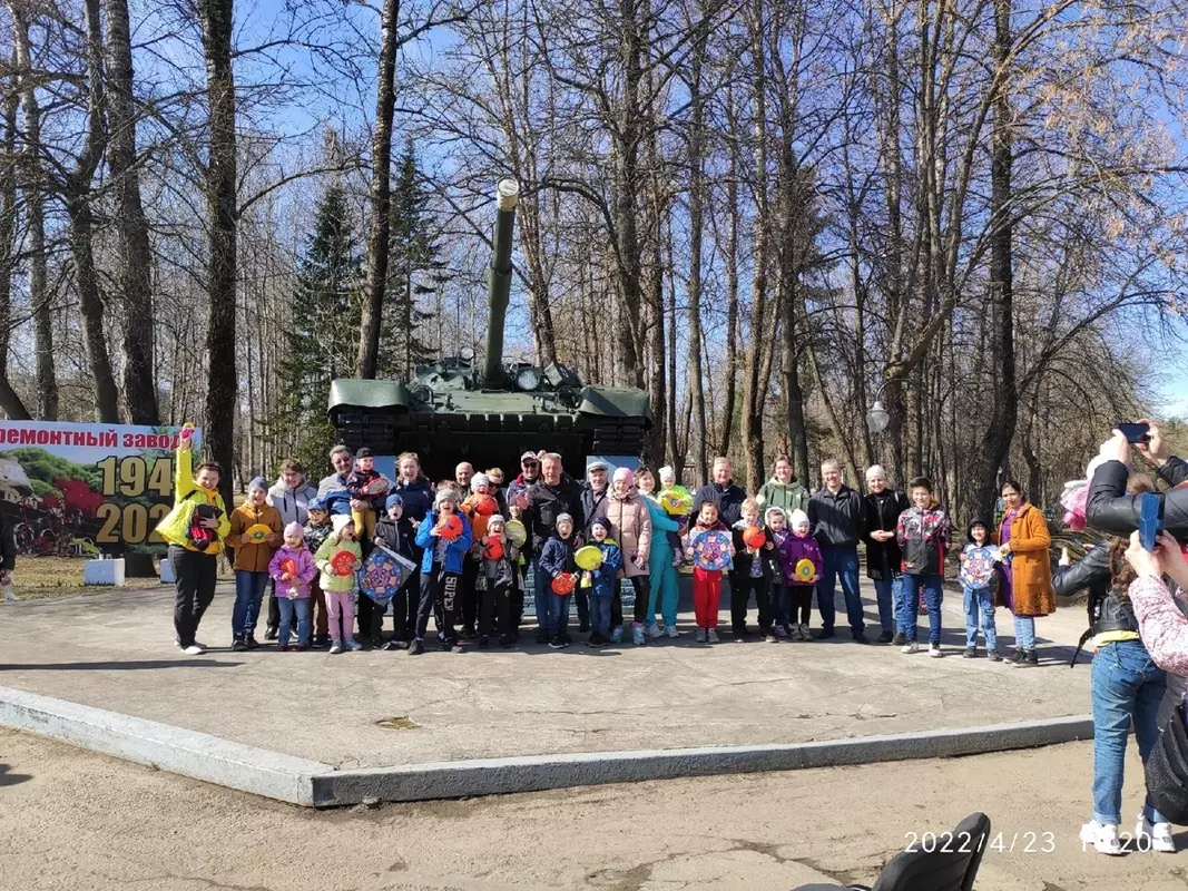 Навели порядок и соревновались вместе с депутатом Романом Чепурновым