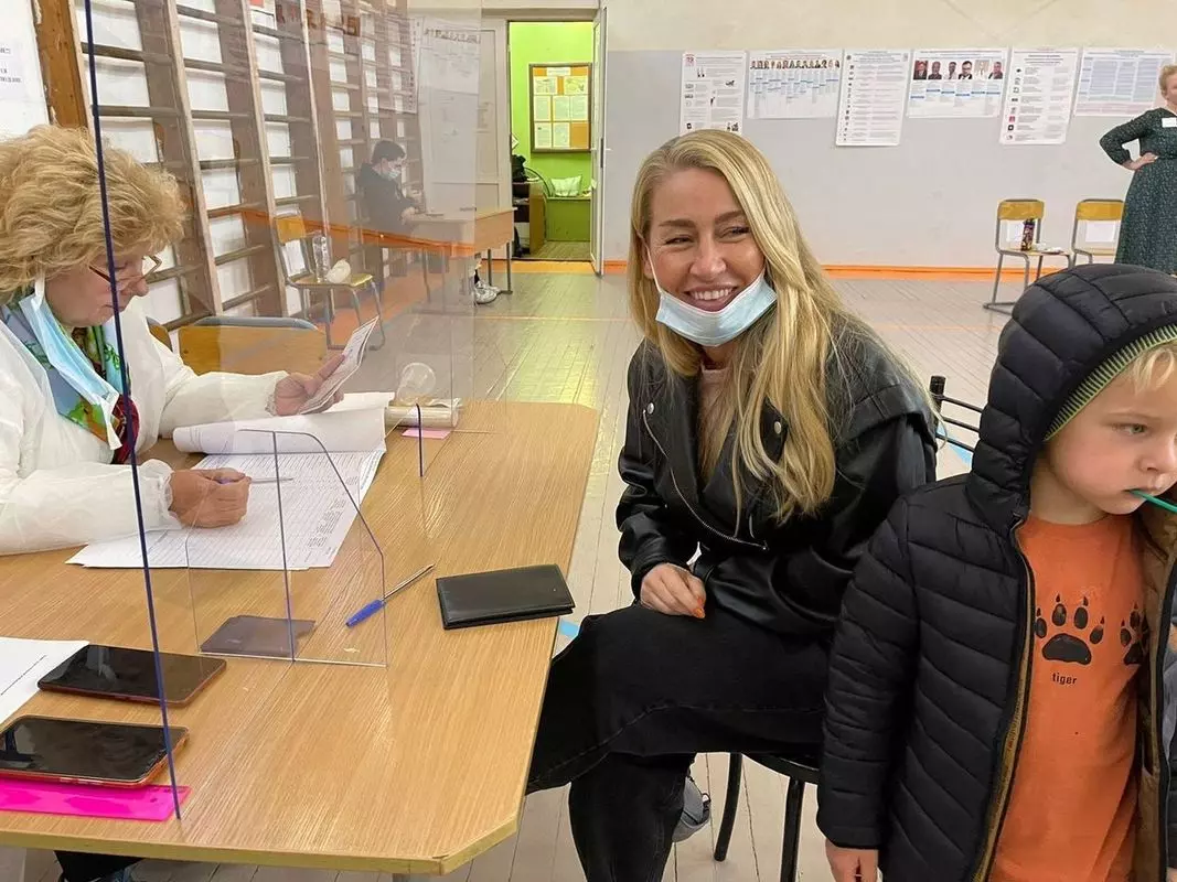 Депутат Лаура Стогнеева сделала свой выбор